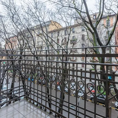 Porta Romana Cozy Διαμέρισμα *